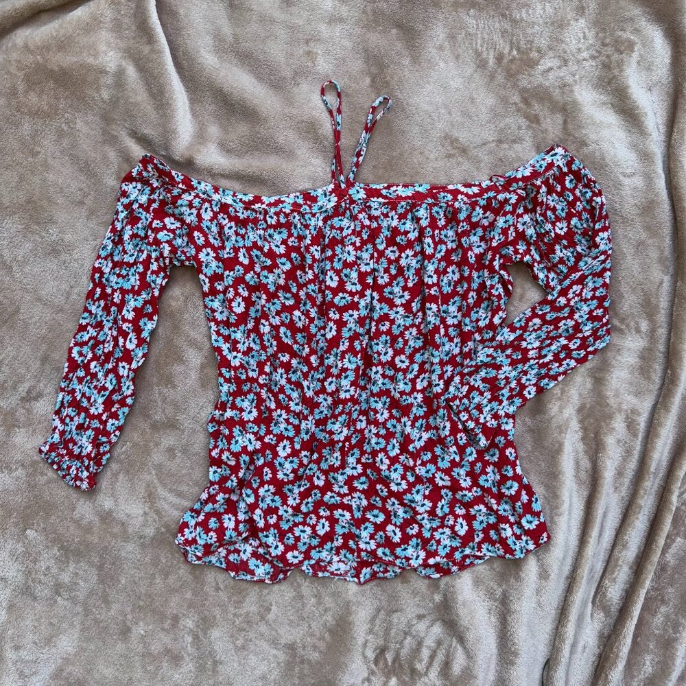 VICI Floral Off-Shoulder Zip Shirt -- Size Small
